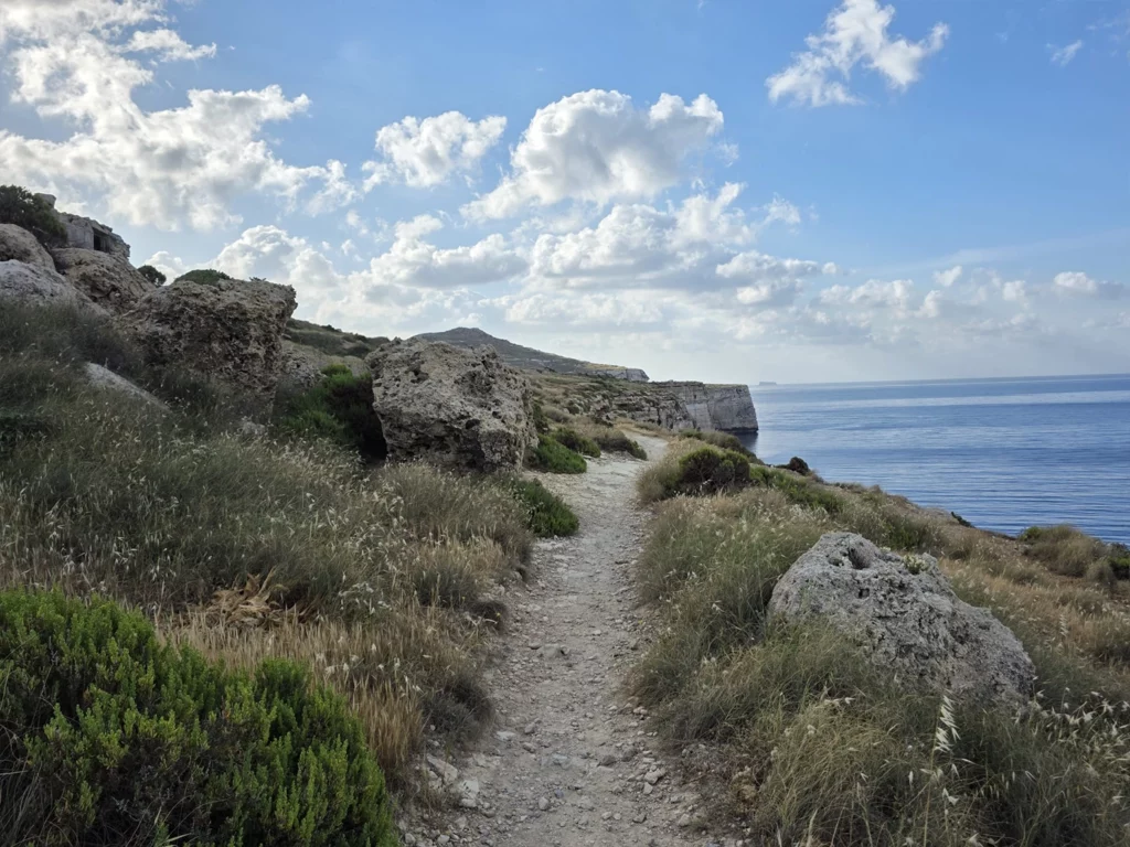trek-path-from-migra-ferha